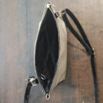 ショルダーポーチ