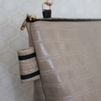 ショルダーポーチ